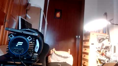 divitimido online show from February 27, 2026, 5:46 pm