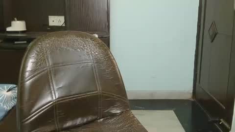 Snapshot of divyakhan chatting on September 23, 2025, 4:15 am divyakhan online show from September 23, 2025, 4:15 am