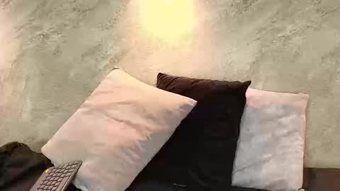 Snapshot of dixie_grey1 chatting on September 15, 2025, 1:22 pm Sofia  online show from September 15, 2025, 1:22 pm