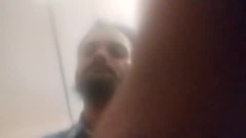 dixonbird41 online show from April 3, 2026, 3:10 pm