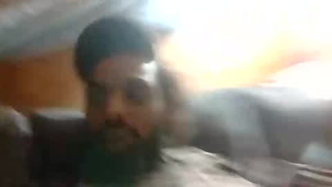 dixonbird41 online show from April 26, 2026, 5:05 am