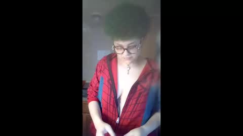 Snapshot of dizzinsweatyy chatting on February 11, 2026, 8:03 pm dizzinsweatyy online show from February 11, 2026, 8:03 pm