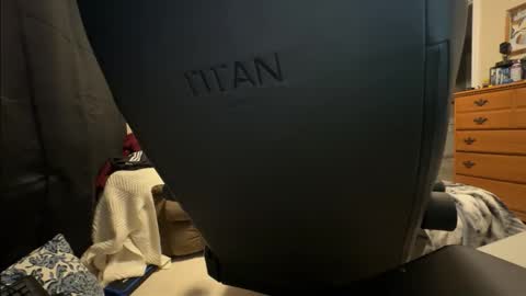 Hansel and Gretle online show from February 1, 2026, 3:27 am