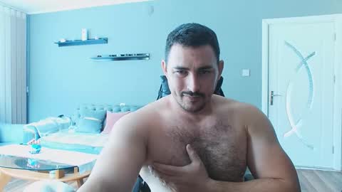 STR8 BOYv online show from October 6, 2025, 10:45 am