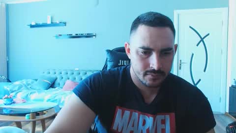 STR8 BOYv online show from October 10, 2025, 9:52 am