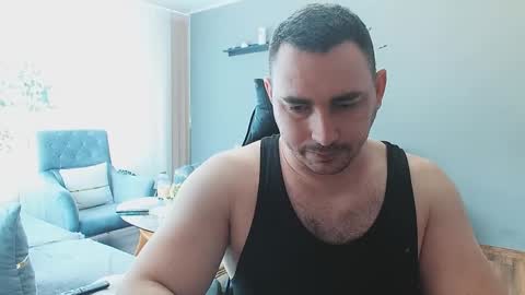 STR8 BOYv online show from April 8, 2026, 6:46 am