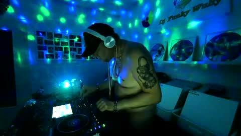 Snapshot of djnackt75 chatting on July 18, 2026, 12:59 am djnackt75 online show from July 18, 2026, 12:59 am