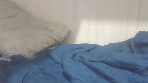 Snapshot of dkhkr93 chatting on October 7, 2025, 12:41 am dkhkr93 online show from October 7, 2025, 12:41 am