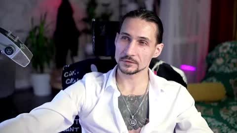 Silverhand online show from November 1, 2025, 10:56 pm