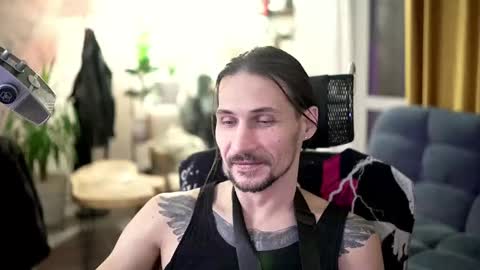 Silverhand online show from November 13, 2025, 5:12 pm