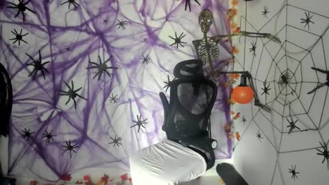 Maybe in pvt online show from October 6, 2025, 3:53 pm