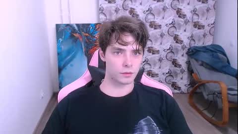 Snapshot of dmitryromanov chatting on January 18, 2026, 4:44 pm Dead A online show from January 18, 2026, 4:44 pm