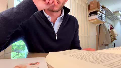 Snapshot of dmot2024 chatting on November 19, 2025, 10:37 am dmot2024 online show from November 19, 2025, 10:37 am