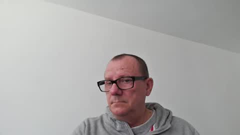 Snapshot of dobrybogdan chatting on September 9, 2025, 8:47 am dobrybogdan online show from September 9, 2025, 8:47 am