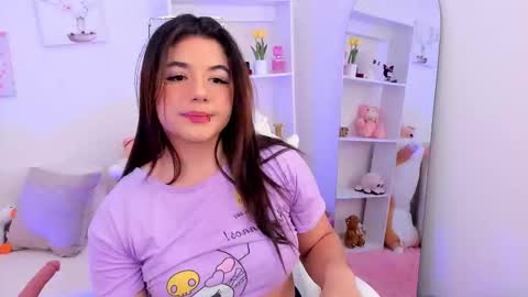 antonella online show from September 21, 2025, 2:13 am