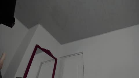 Ludika Santiago online show from December 4, 2024, 5:00 pm