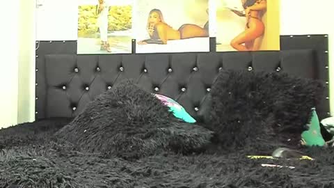 Snapshot of doll_celeste19 chatting on January 14, 2025, 7:11 pm C E L E S T E online show from January 14, 2025, 7:11 pm