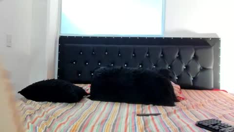 Snapshot of doll_celeste19 chatting on September 24, 2025, 8:56 pm C E L E S T E online show from September 24, 2025, 8:56 pm