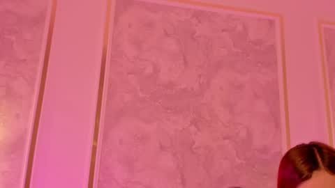 Snapshot of doll_eyeess_ chatting on October 22, 2025, 2:34 am D  online show from October 22, 2025, 2:34 am