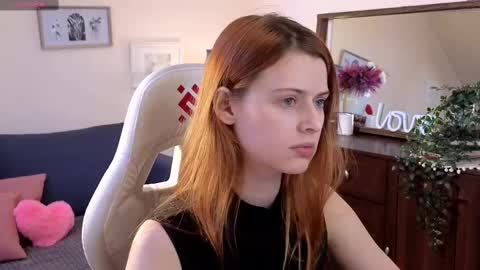 Your doll Lesli online show from March 8, 2025, 6:10 am