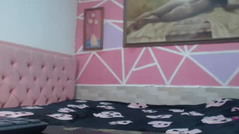 doll rihana online show from March 4, 2026, 9:10 pm