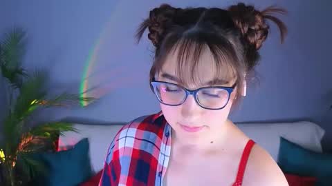 Snapshot of doll_tessa chatting on October 17, 2025, 2:30 pm Tessa online show from October 17, 2025, 2:30 pm