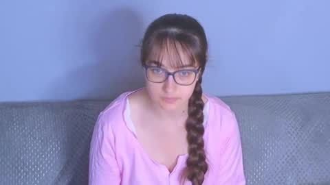 Tessa online show from June 10, 2026, 12:04 pm