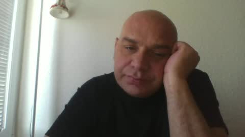 dollpetal online show from June 22, 2026, 3:36 am