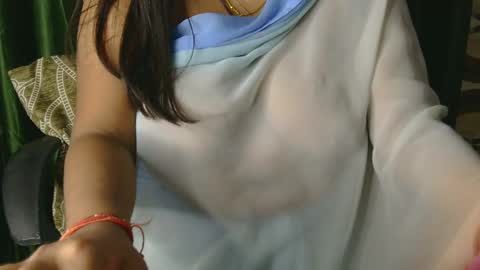 dolly_2 online show from January 23, 2025, 8:15 am