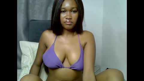 Snapshot of dollyplum chatting on May 26, 2026, 10:17 pm Cushey online show from May 26, 2026, 10:17 pm