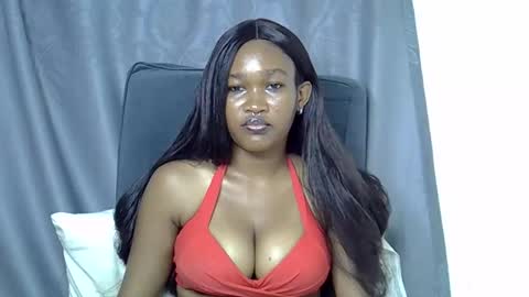 Snapshot of dollyplum chatting on June 3, 2026, 6:35 pm Cushey online show from June 3, 2026, 6:35 pm