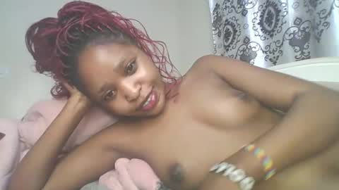 Snapshot of dollythegirl chatting on February 1, 2026, 4:27 pm kadolly online show from February 1, 2026, 4:27 pm