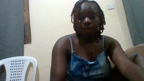 Snapshot of dollyvee chatting on November 6, 2025, 4:46 am dollyvee online show from November 6, 2025, 4:46 am