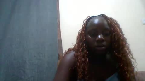 Snapshot of dollyvee chatting on December 16, 2025, 6:13 pm dollyvee online show from December 16, 2025, 6:13 pm
