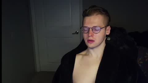 doloresman online show from February 22, 2026, 2:15 pm