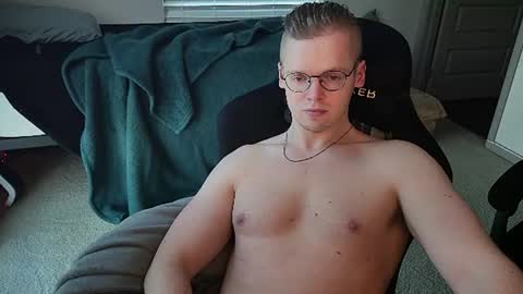 Snapshot of doloresman chatting on July 12, 2026, 10:45 pm doloresman online show from July 12, 2026, 10:45 pm
