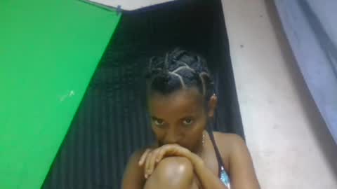 doloresslu online show from February 20, 2026, 6:26 am