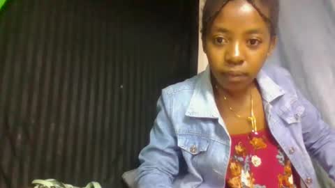 doloresslu online show from March 12, 2026, 6:41 am