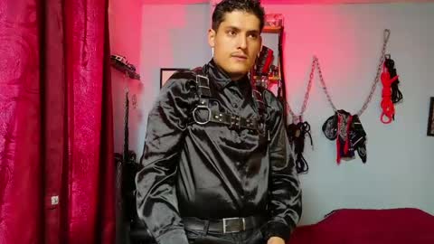 Snapshot of dom2travelers_sm chatting on May 22, 2026, 6:02 pm Diego Castell online show from May 22, 2026, 6:02 pm