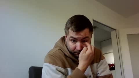 Snapshot of dombio_12 chatting on February 16, 2025, 11:38 am dombio_12 online show from February 16, 2025, 11:38 am