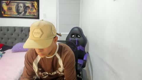 Snapshot of domi_master chatting on February 11, 2025, 12:06 am MASTER online show from February 11, 2025, 12:06 am