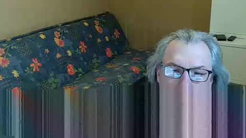 Snapshot of domiande chatting on February 5, 2025, 10:19 am domiande online show from February 5, 2025, 10:19 am