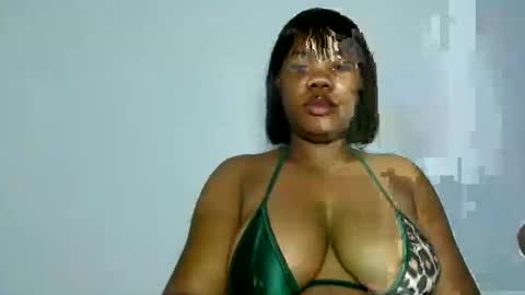 Snapshot of domina_veloura27 chatting on May 31, 2026, 9:16 am laura online show from May 31, 2026, 9:16 am