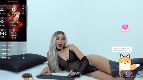 Camila Roushell online show from January 3, 2025, 9:25 am