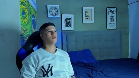 DOMI online show from January 19, 2026, 1:31 am