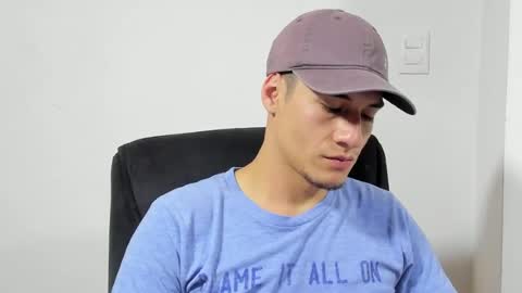 Snapshot of dominic_radccliffe chatting on April 28, 2026, 3:22 am Your real love online show from April 28, 2026, 3:22 am