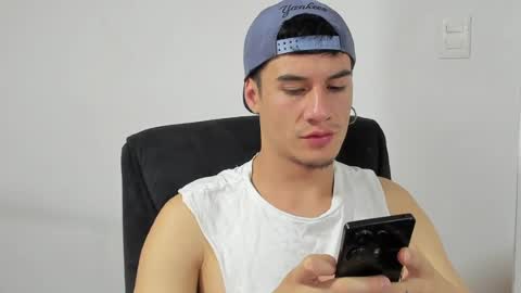 Snapshot of dominic_radccliffe chatting on May 2, 2026, 5:40 pm Your real love online show from May 2, 2026, 5:40 pm