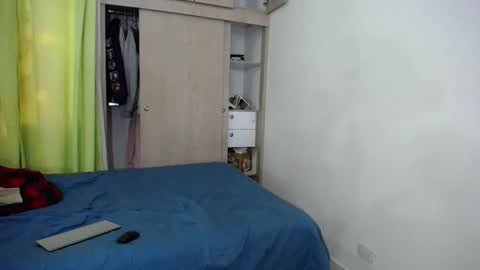 Snapshot of dominic_sofia chatting on April 28, 2026, 11:48 am dominic_sofia online show from April 28, 2026, 11:48 am