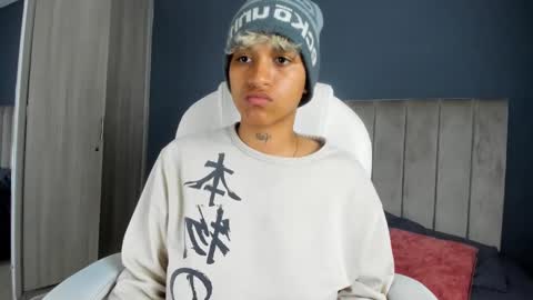 Snapshot of dominick_joness chatting on January 5, 2025, 12:53 pm Dominick online show from January 5, 2025, 12:53 pm