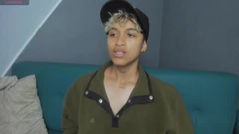 Snapshot of dominick_joness chatting on March 5, 2025, 11:16 pm Dominick online show from March 5, 2025, 11:16 pm